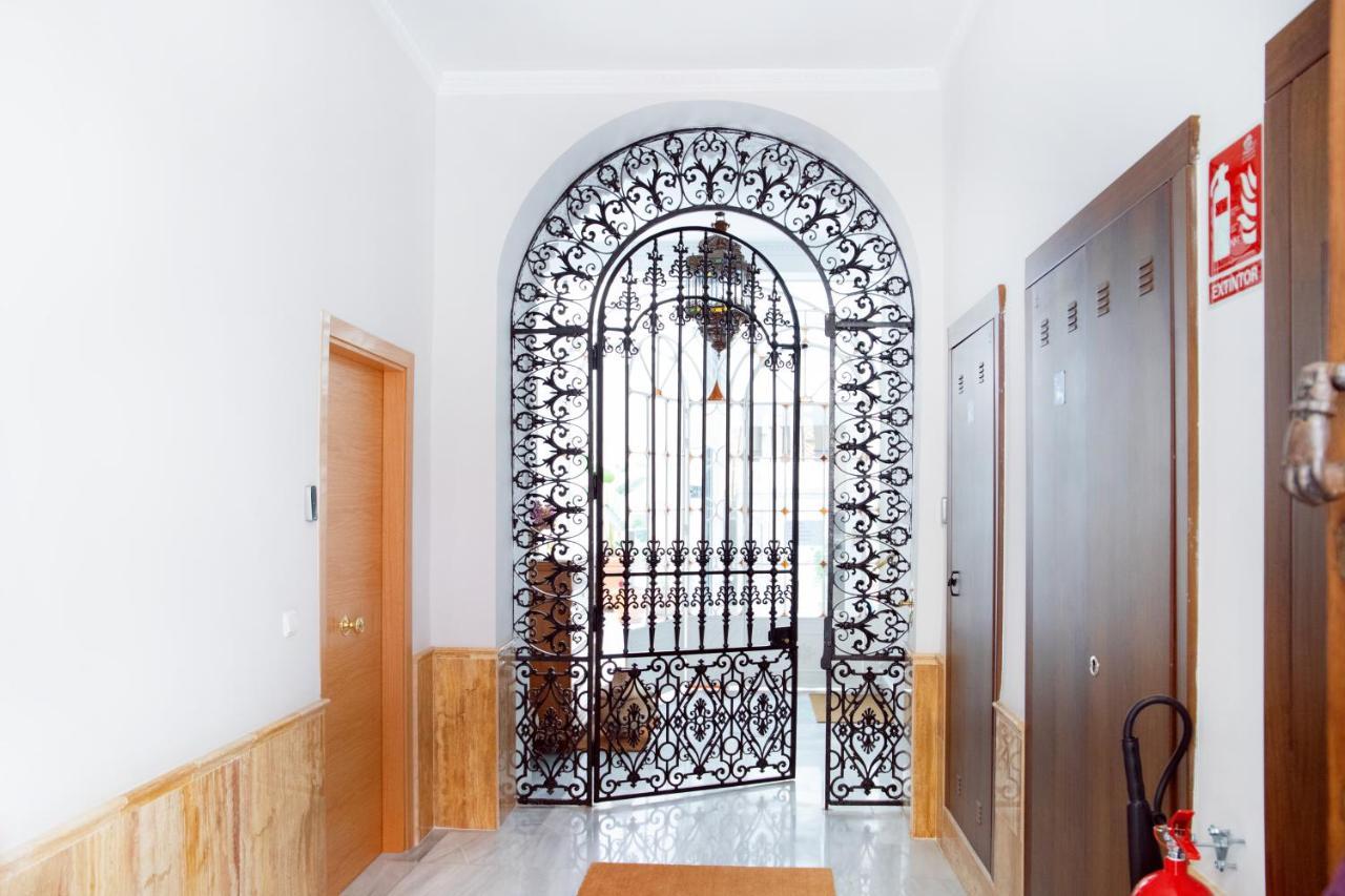 Hispalis Casa Palacio Apartment Sevilla Dış mekan fotoğraf